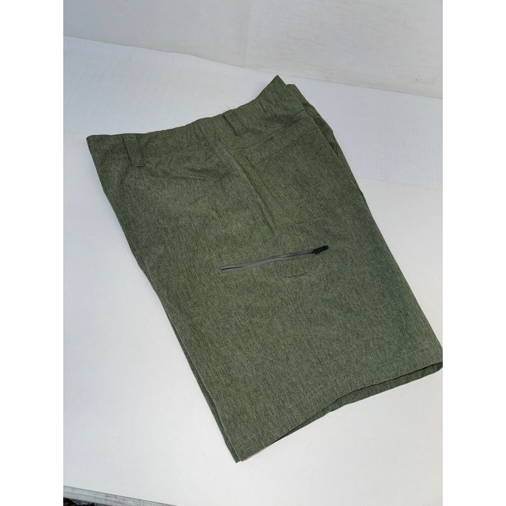 Mens Xeroxposur Travel Series Shorts Green NWOT 36